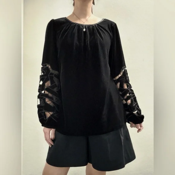 NWOT Joie Black Velvet Top - Picture 2 of 10